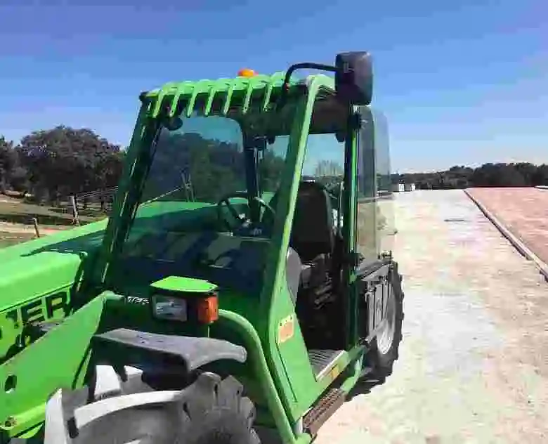 9. Merlo P26.6 ST
