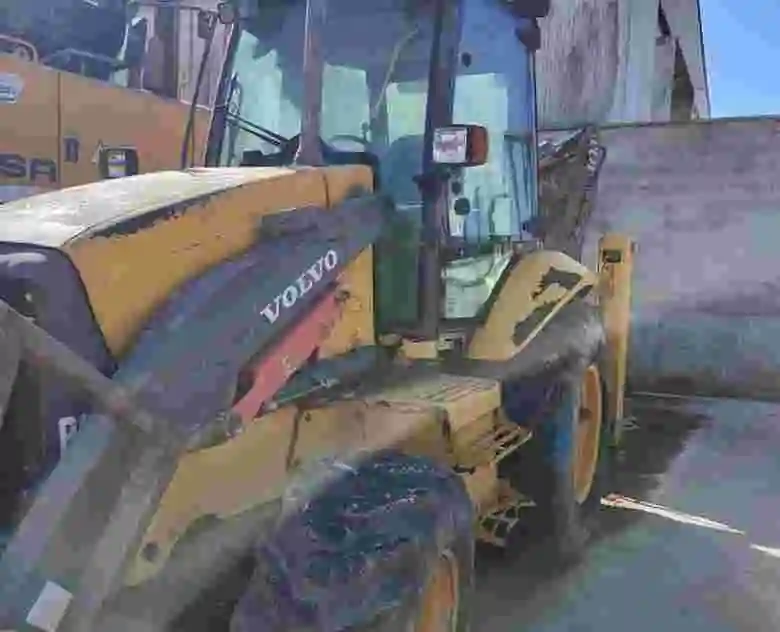 9. Volvo BL71