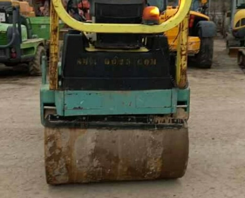 4. Rodillo tandem Ammann Av26