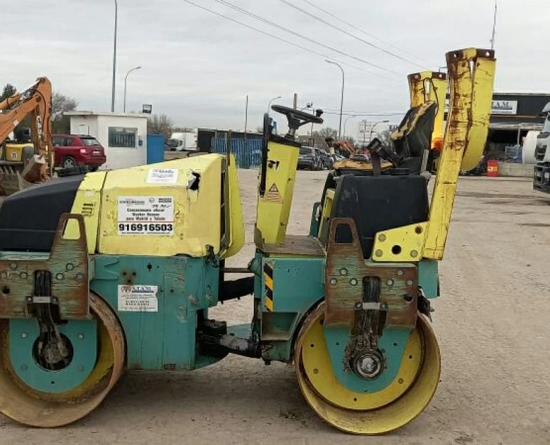 5. Rodillo tandem Ammann Av26