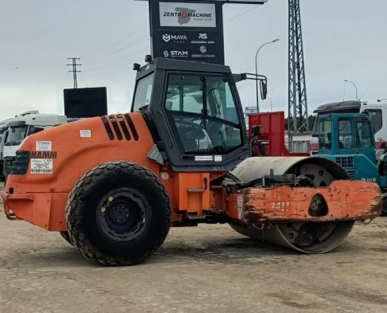 7. Rodillo Hamm 3411