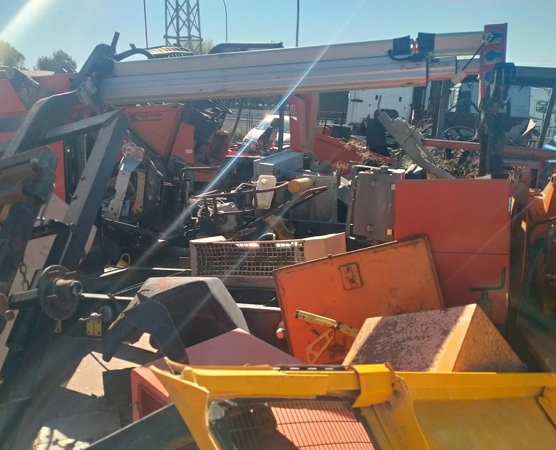 12. Lote de Maquinaria de Obra