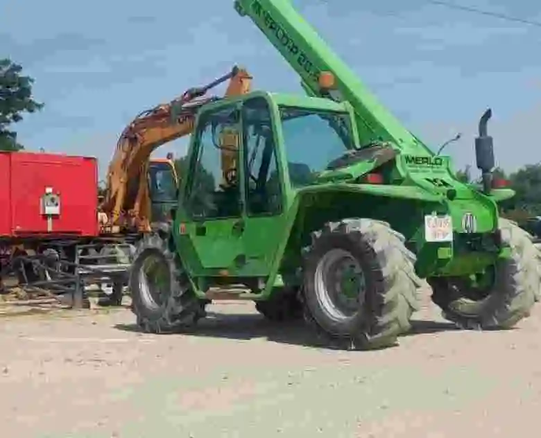 14. Merlo P26.6 ST