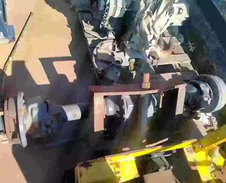 24. Lote de Maquinaria de Obra