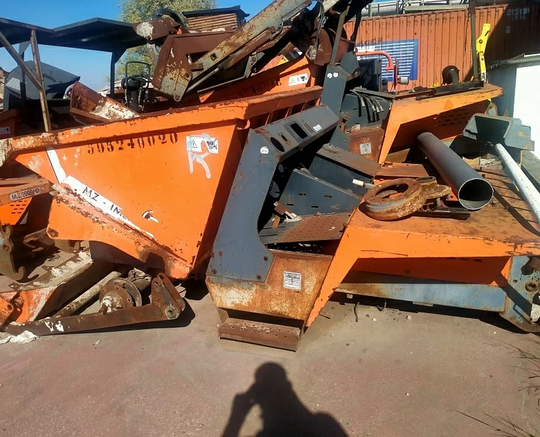 27. Lote de Maquinaria de Obra