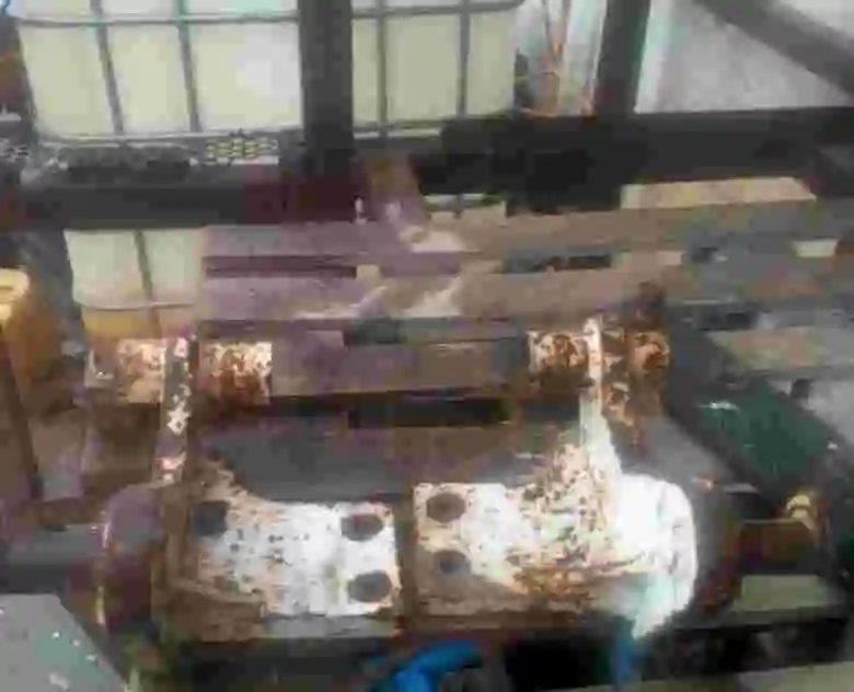 1. Acople retro Bobcat S175