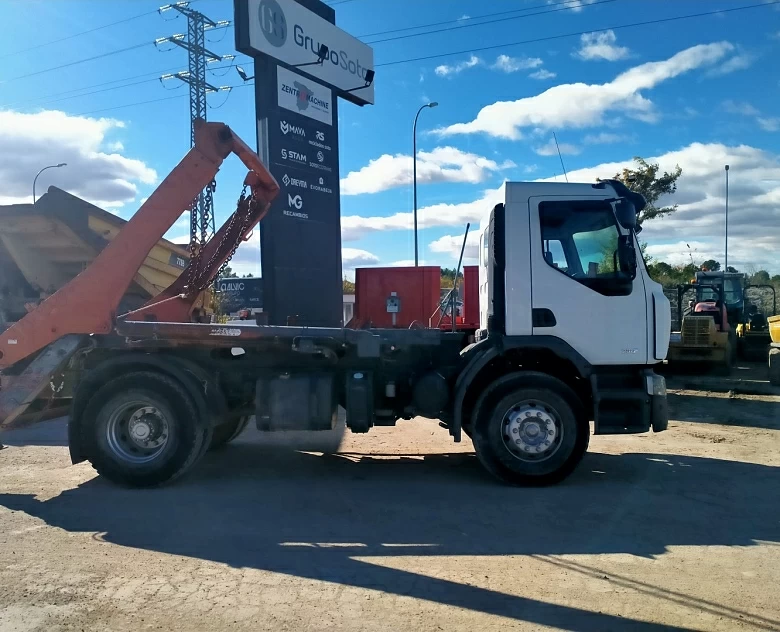 5. CAMIÓN PORTACONTENEDORES RENAULT	PREMIUN 280
