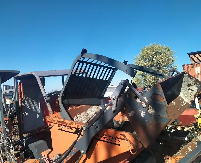 20. Lote de Maquinaria de Obra