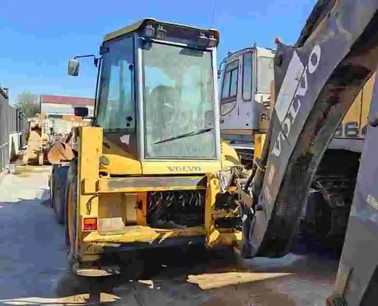 3. Volvo BL71