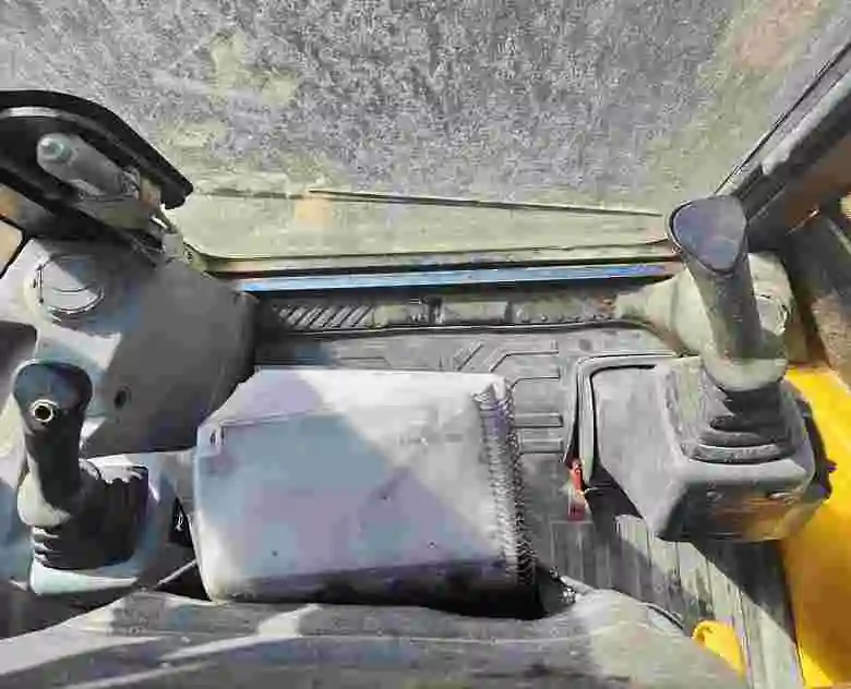 6. Volvo BL71
